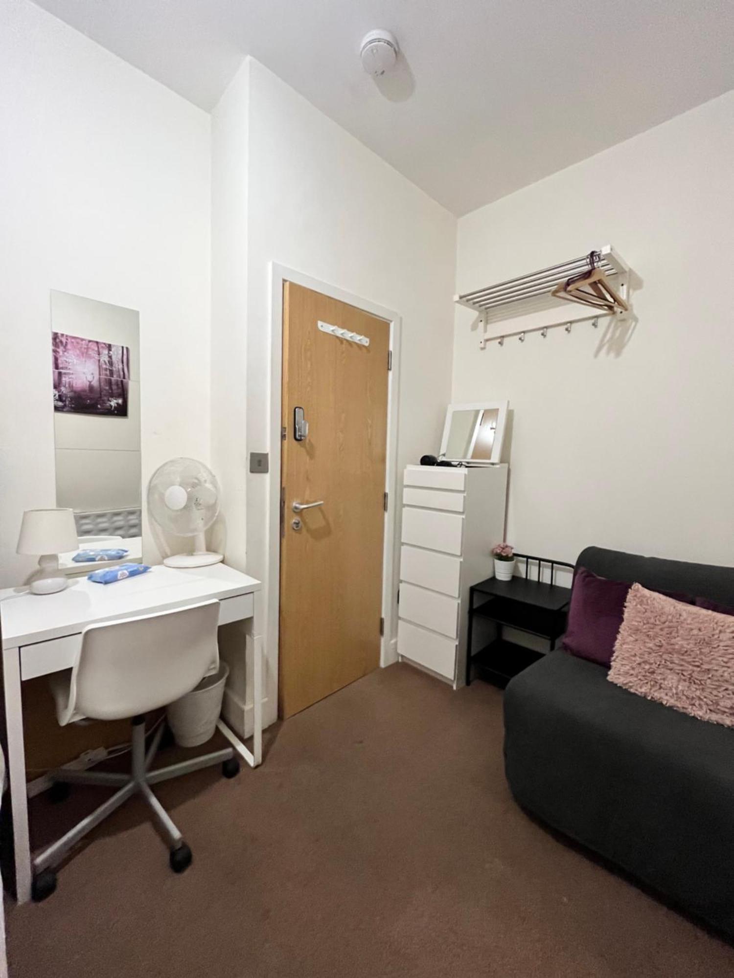 Metropolitan Coziness Private Bedrooms In Euston Station 161 Londres Exterior foto