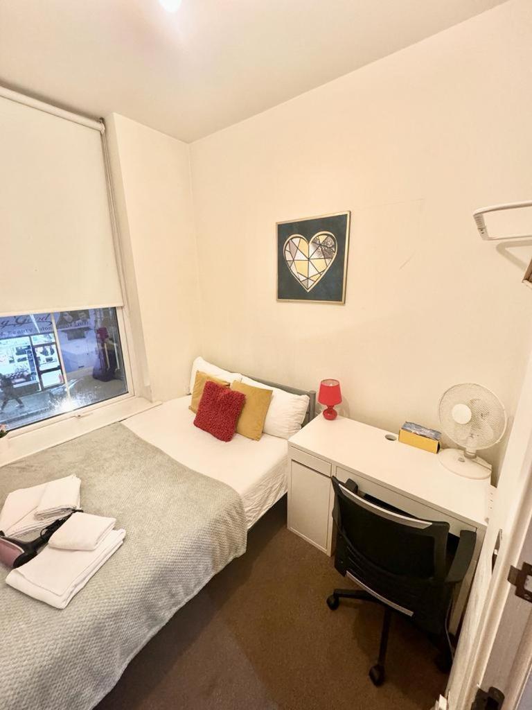 Metropolitan Coziness Private Bedrooms In Euston Station 161 Londres Exterior foto